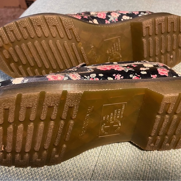 Dr. Martens Floral Addy Penny Loafers - Picture 4 of 7
